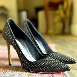 Manolo Blahnik Metallic-Studded Leather Pumps, size 38